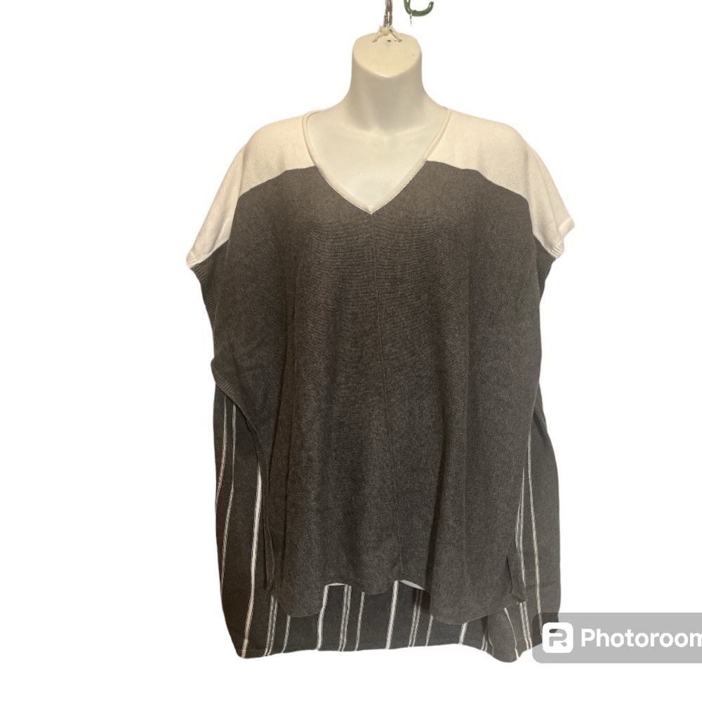 Viva Terra  by Indigenous sweater Vest in Size OS